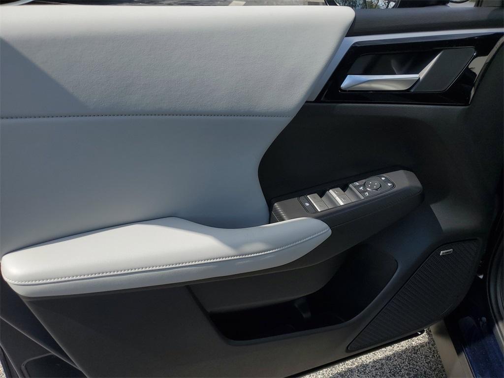 new 2025 Mitsubishi Outlander car, priced at $25,190