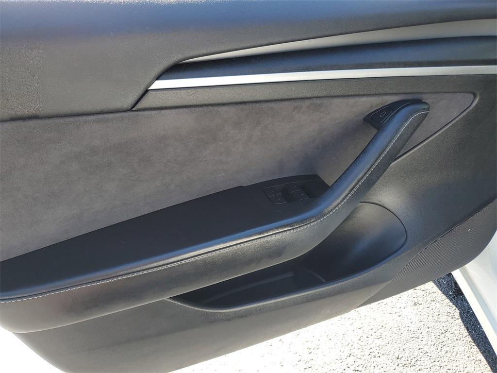 used 2021 Tesla Model 3 car, priced at $18,649