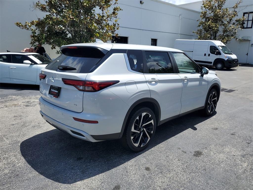 used 2023 Mitsubishi Outlander car, priced at $22,399