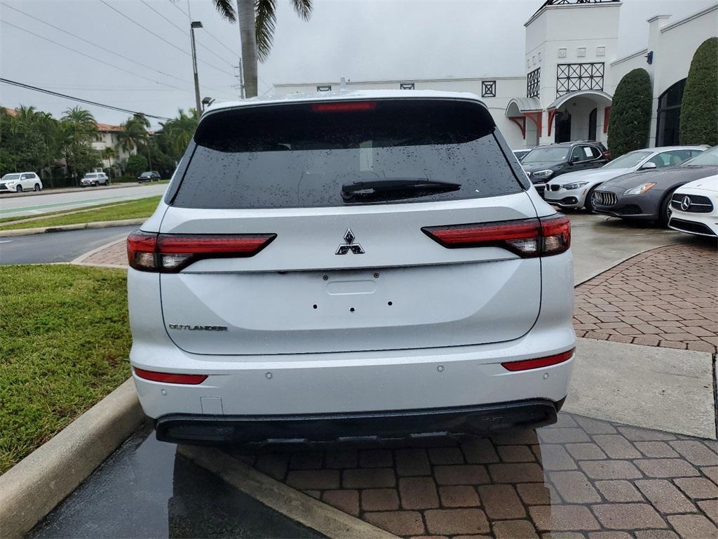 used 2022 Mitsubishi Outlander car, priced at $19,450