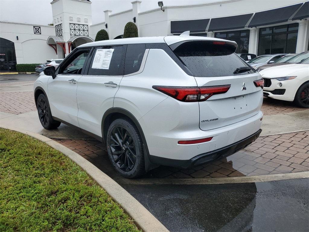 used 2022 Mitsubishi Outlander car, priced at $19,450