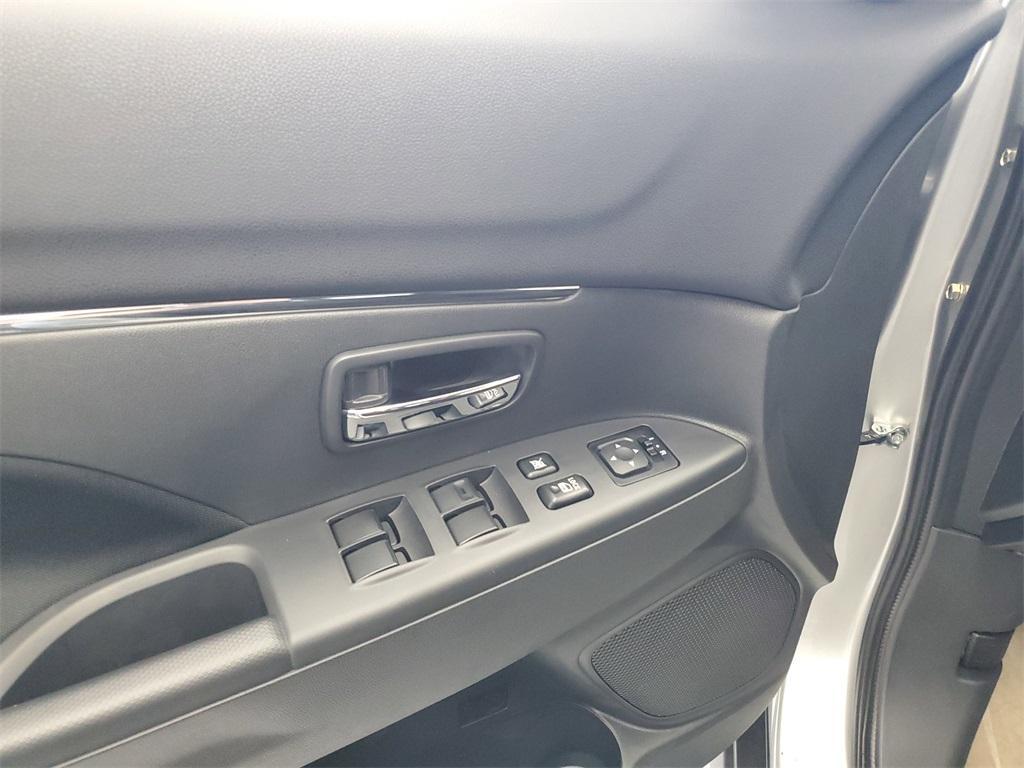 new 2025 Mitsubishi Outlander Sport car, priced at $29,050