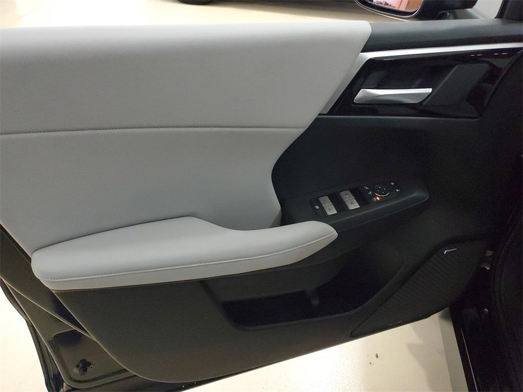 new 2025 Mitsubishi Outlander car, priced at $35,346