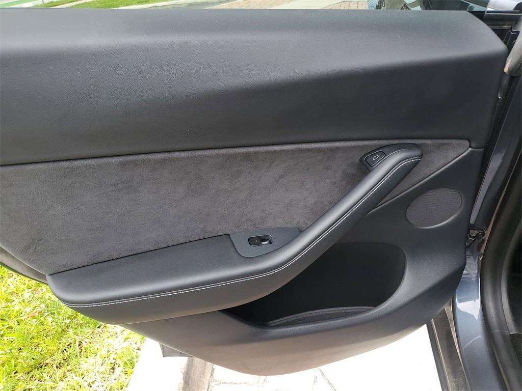 used 2021 Tesla Model Y car, priced at $20,999