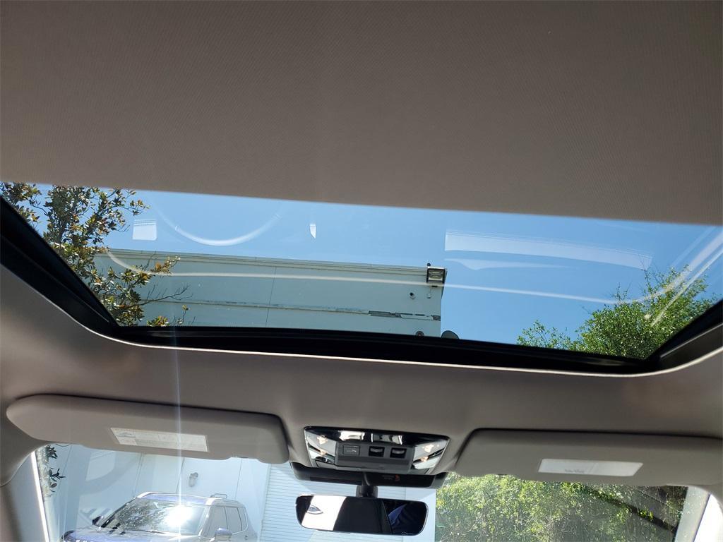 new 2025 Mitsubishi Outlander car, priced at $32,495