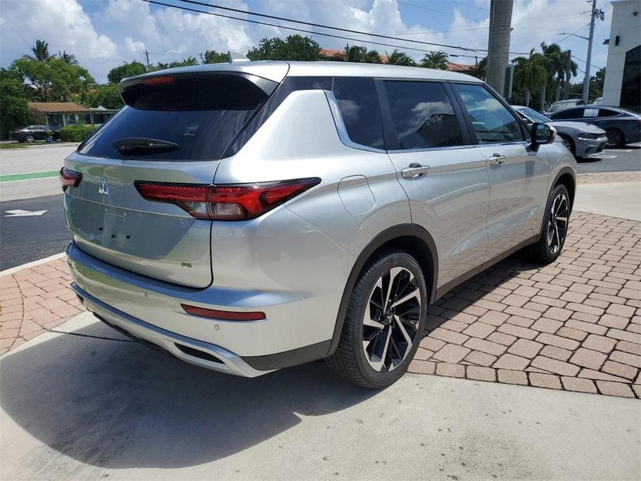 new 2024 Mitsubishi Outlander car, priced at $26,997