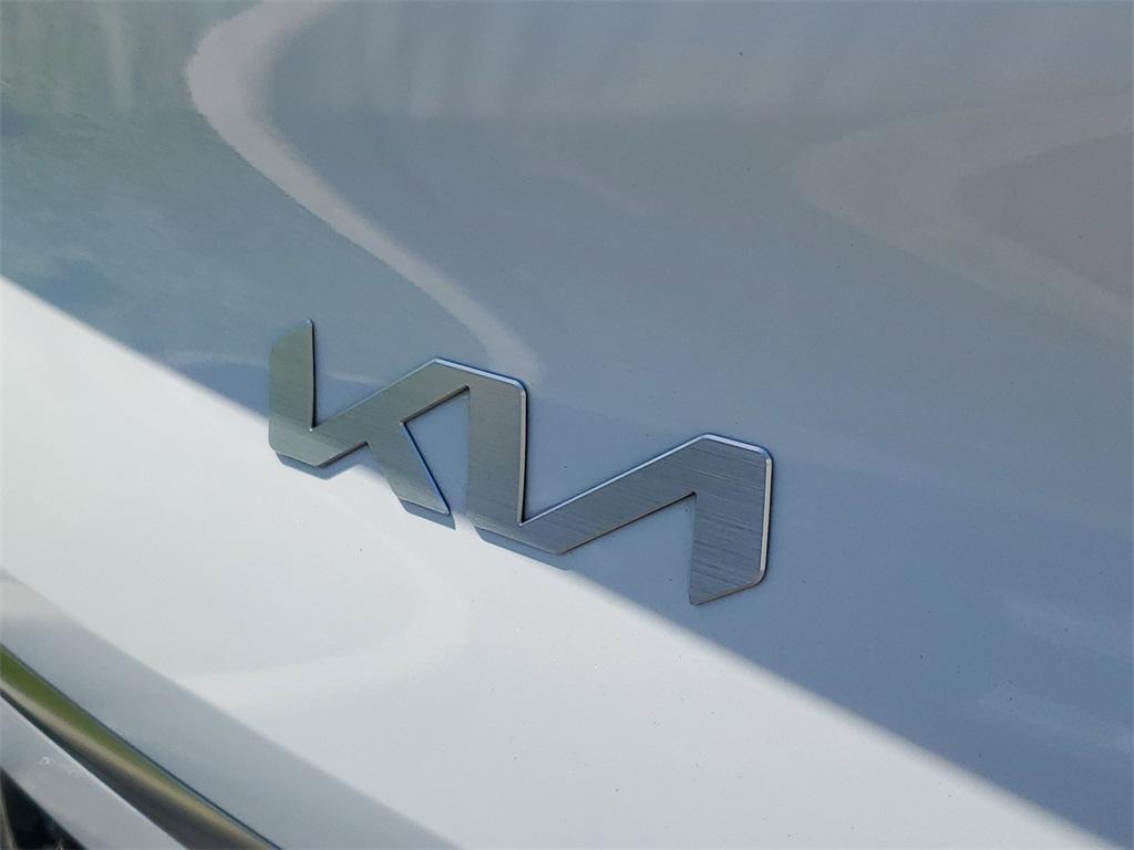 used 2022 Kia EV6 car, priced at $20,499