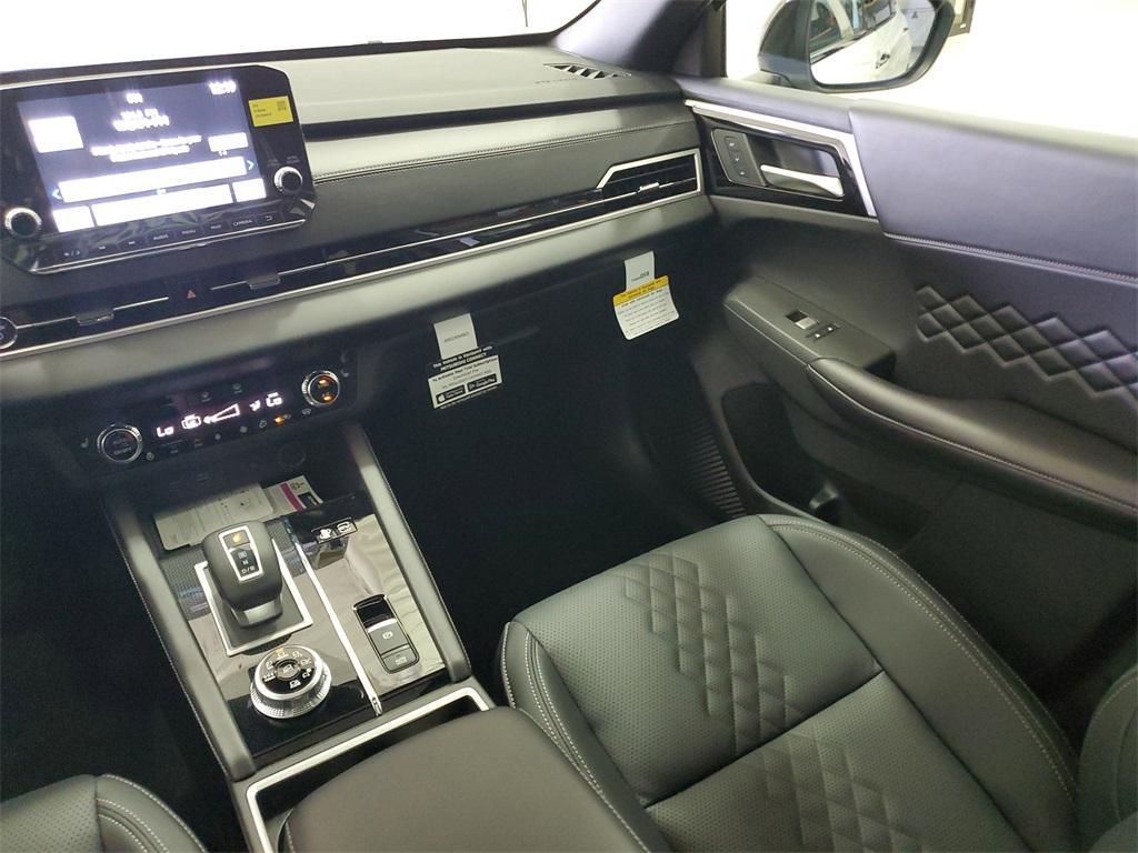 new 2025 Mitsubishi Outlander PHEV car, priced at $42,995