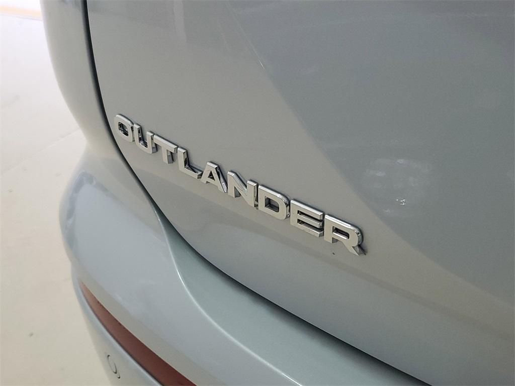 new 2025 Mitsubishi Outlander PHEV car, priced at $42,995