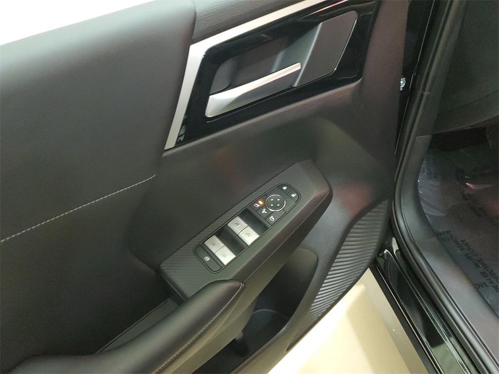 new 2025 Mitsubishi Outlander PHEV car, priced at $38,995