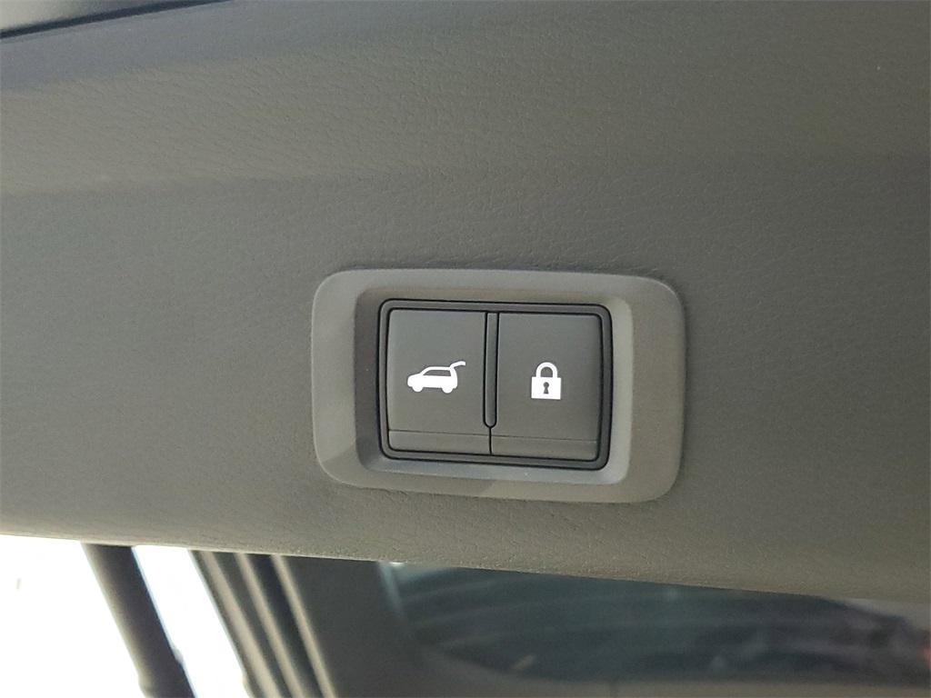 new 2025 Mitsubishi Outlander PHEV car, priced at $38,995