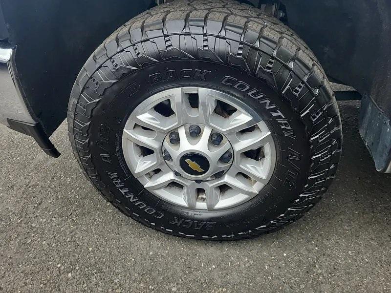 used 2022 Chevrolet Silverado 2500 car, priced at $34,995