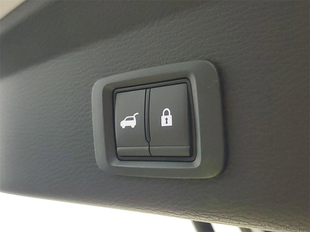 new 2025 Mitsubishi Outlander car, priced at $25,190