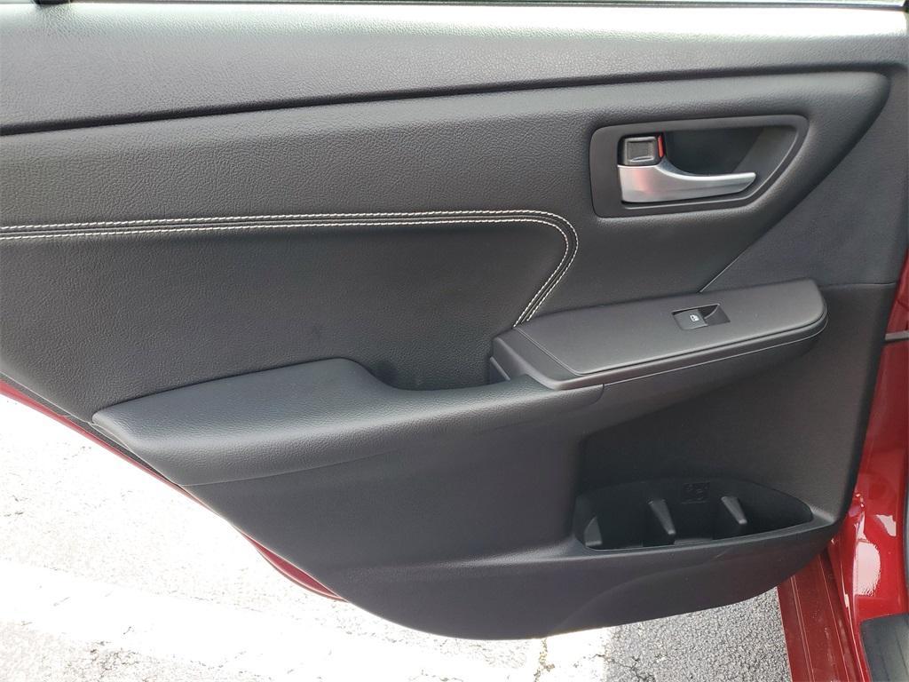 used 2016 Toyota Camry Hybrid car, priced at $16,898