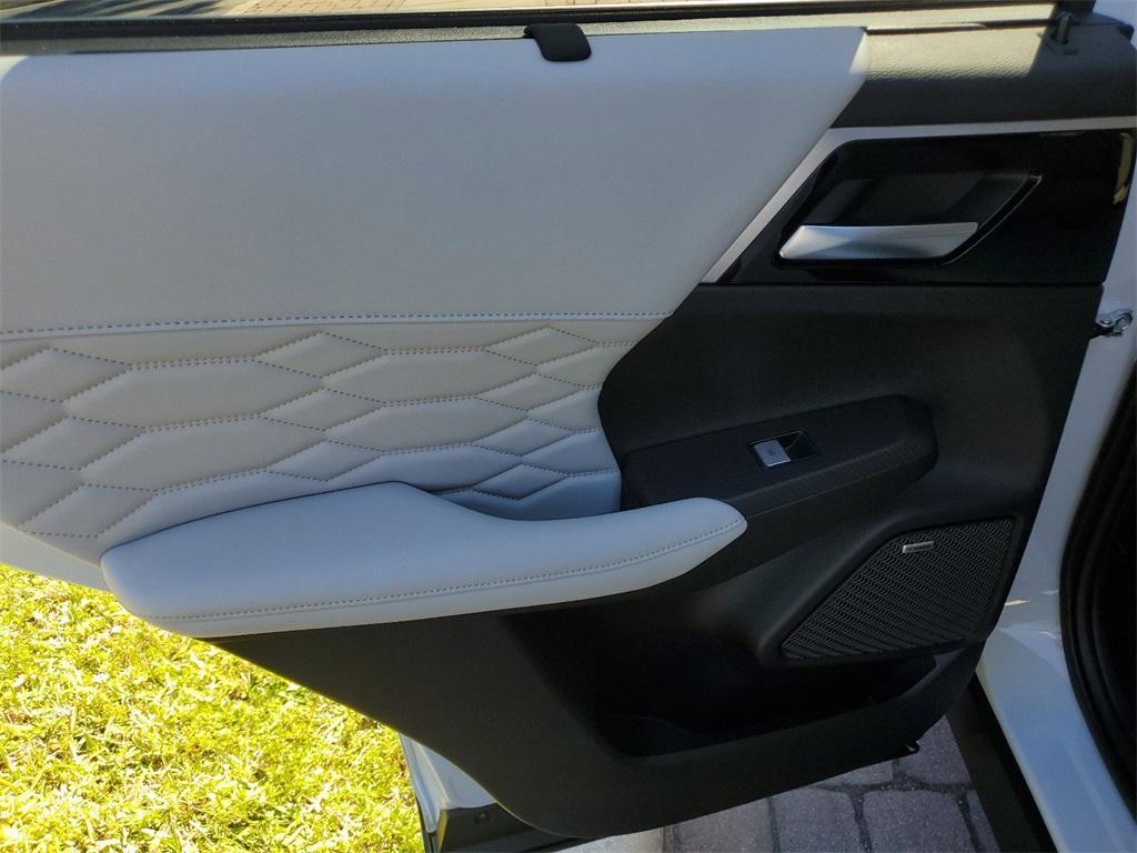 new 2025 Mitsubishi Outlander car, priced at $29,780