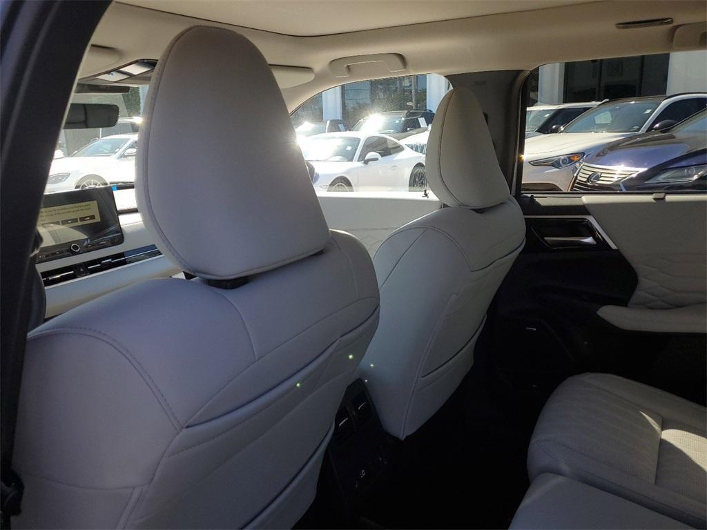new 2025 Mitsubishi Outlander car, priced at $29,780