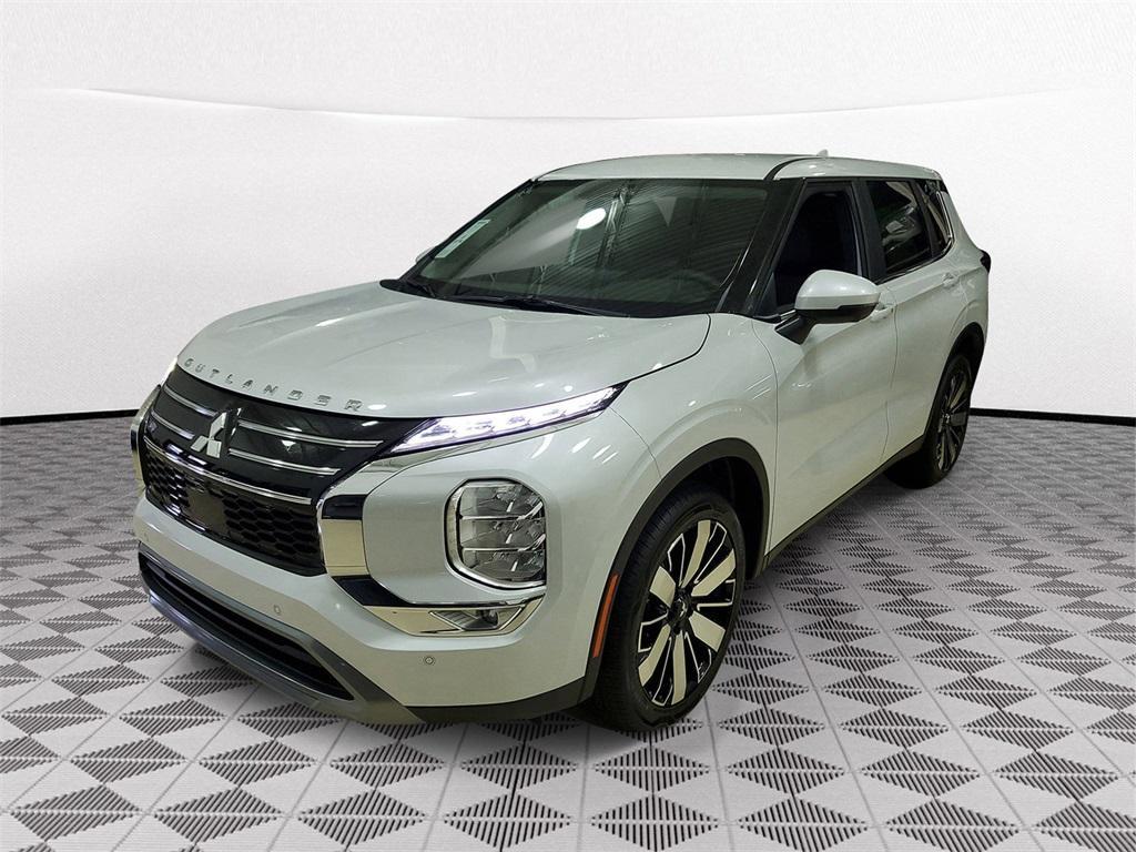 new 2025 Mitsubishi Outlander car, priced at $27,495