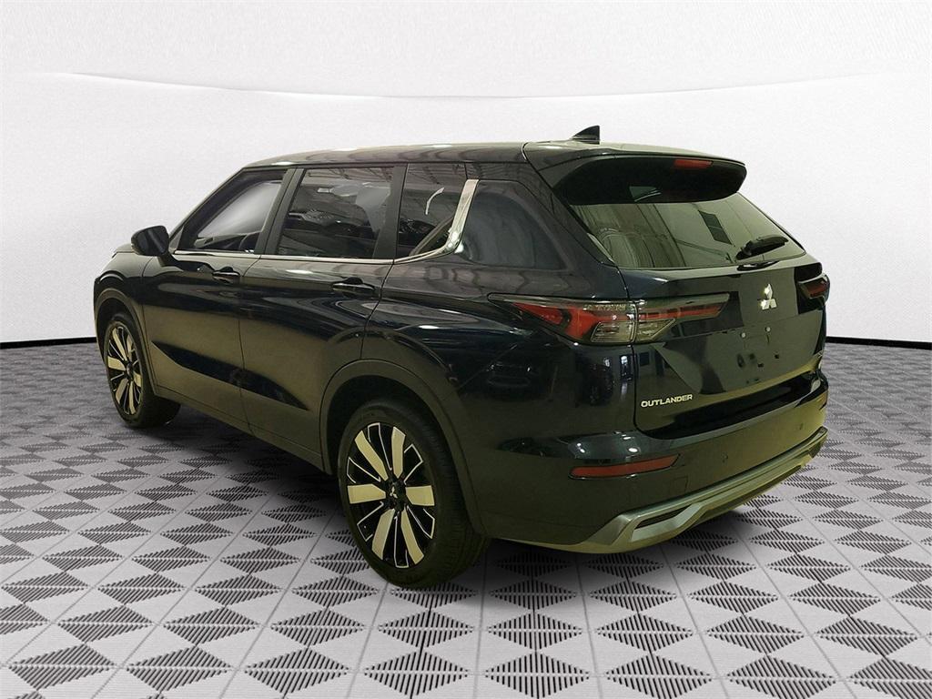 new 2025 Mitsubishi Outlander car, priced at $29,495