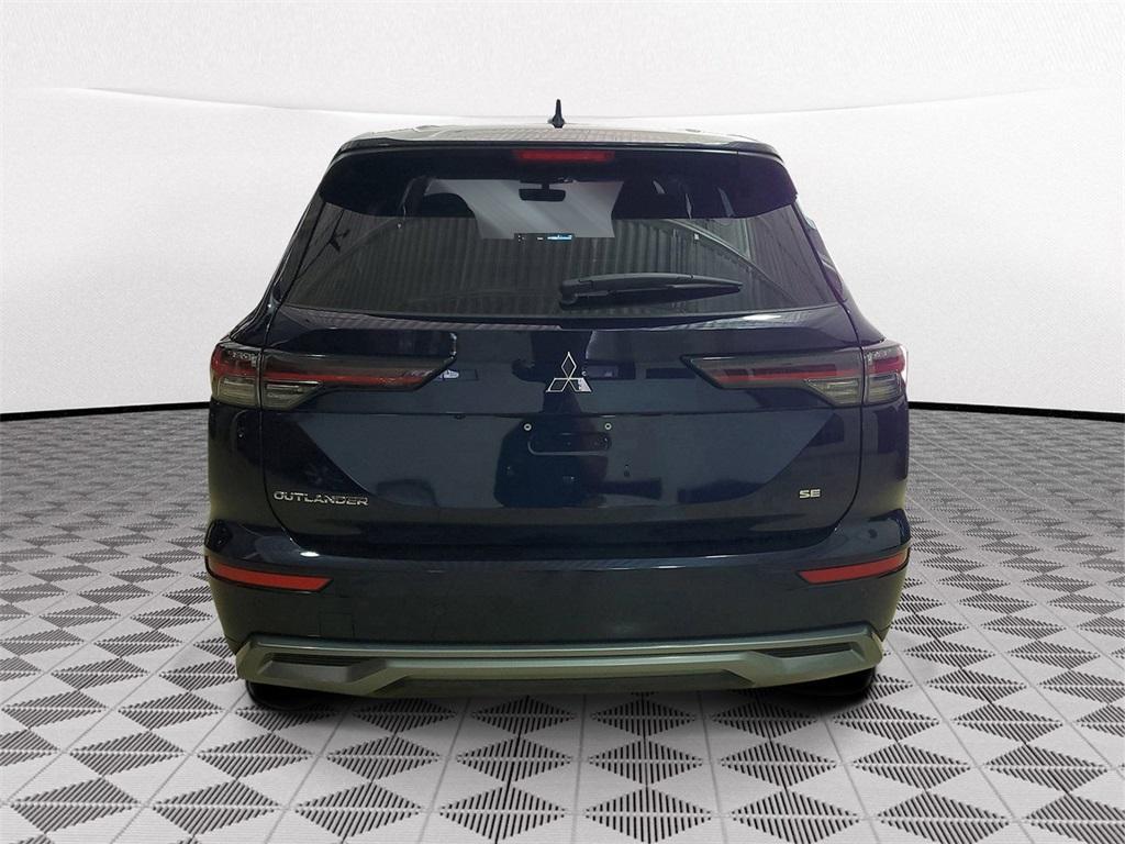 new 2025 Mitsubishi Outlander car, priced at $29,495