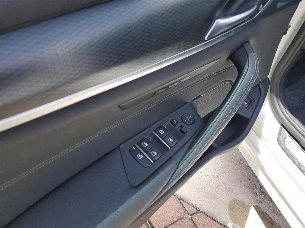 used 2022 BMW 530 car, priced at $34,995
