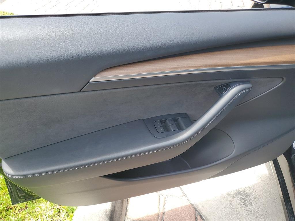 used 2022 Tesla Model 3 car, priced at $20,999