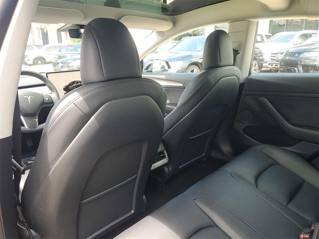 used 2022 Tesla Model 3 car, priced at $20,999