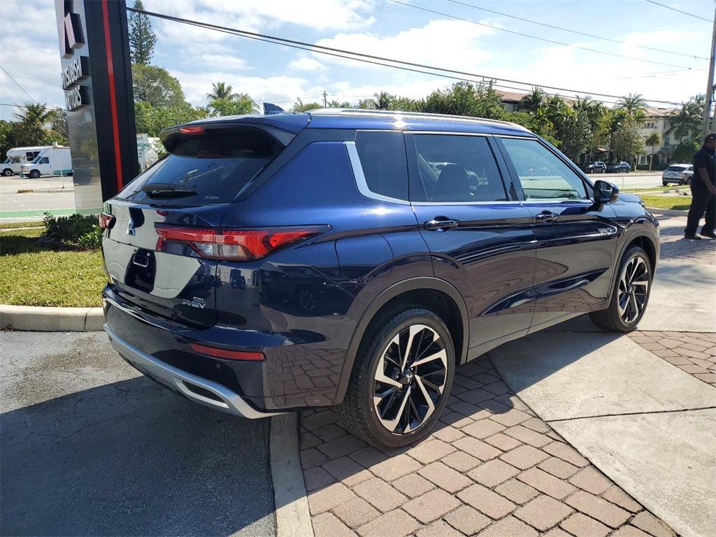 new 2025 Mitsubishi Outlander PHEV car, priced at $48,680