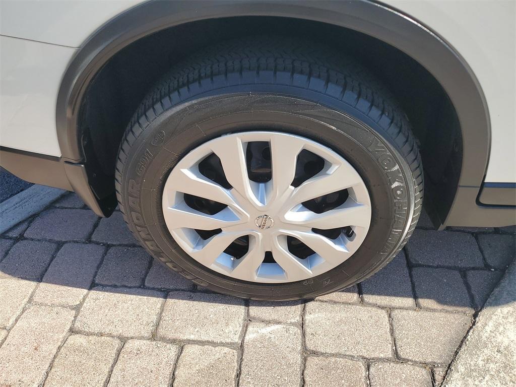 used 2020 Nissan Rogue car, priced at $16,299