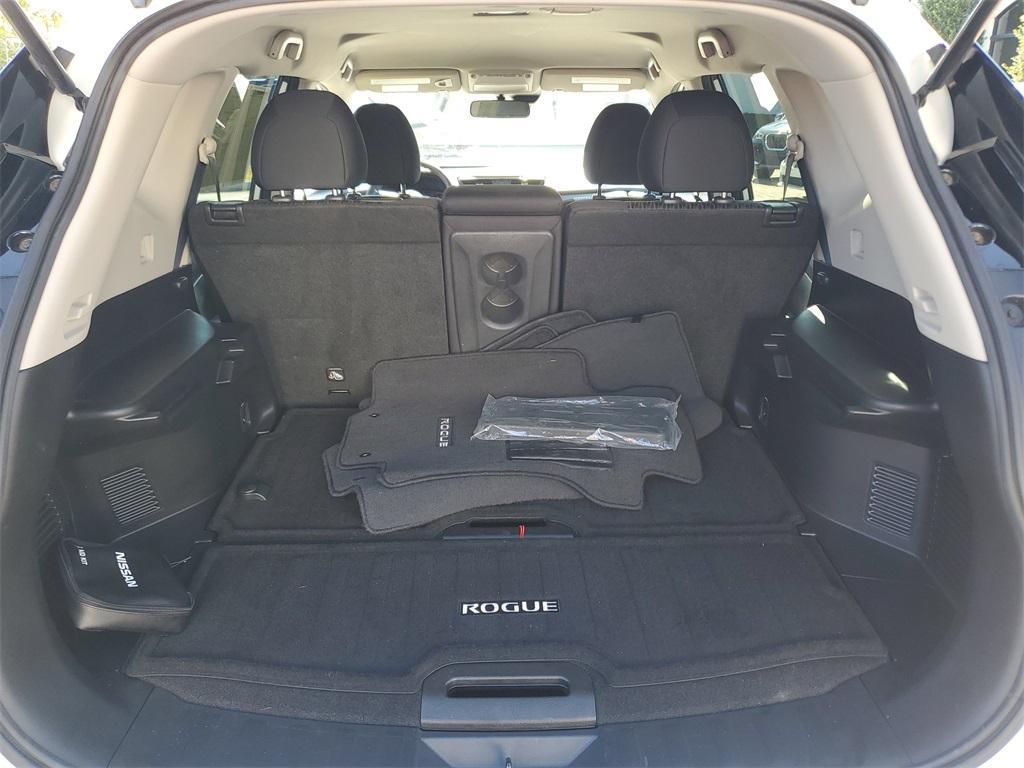 used 2020 Nissan Rogue car, priced at $16,299