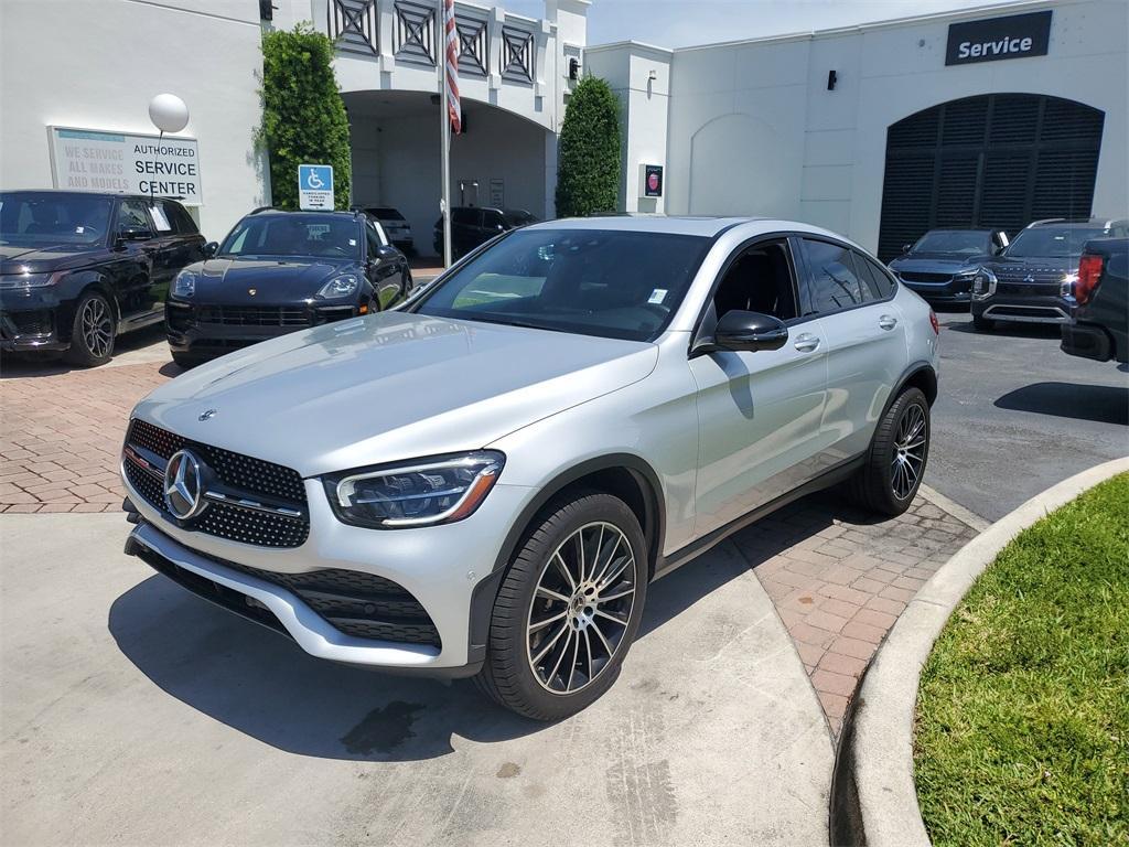 used 2020 Mercedes-Benz GLC 300 car, priced at $29,995