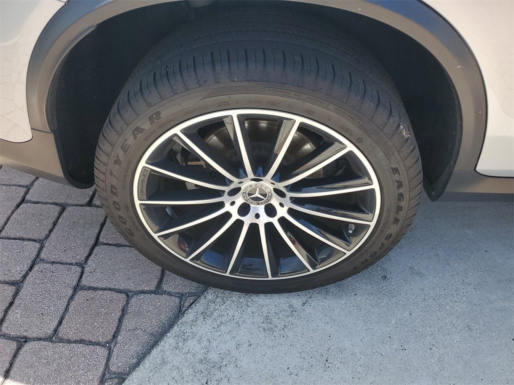used 2020 Mercedes-Benz GLC 300 car, priced at $29,995