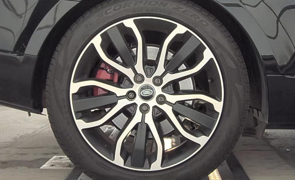 used 2019 Land Rover Range Rover Sport car, priced at $36,869