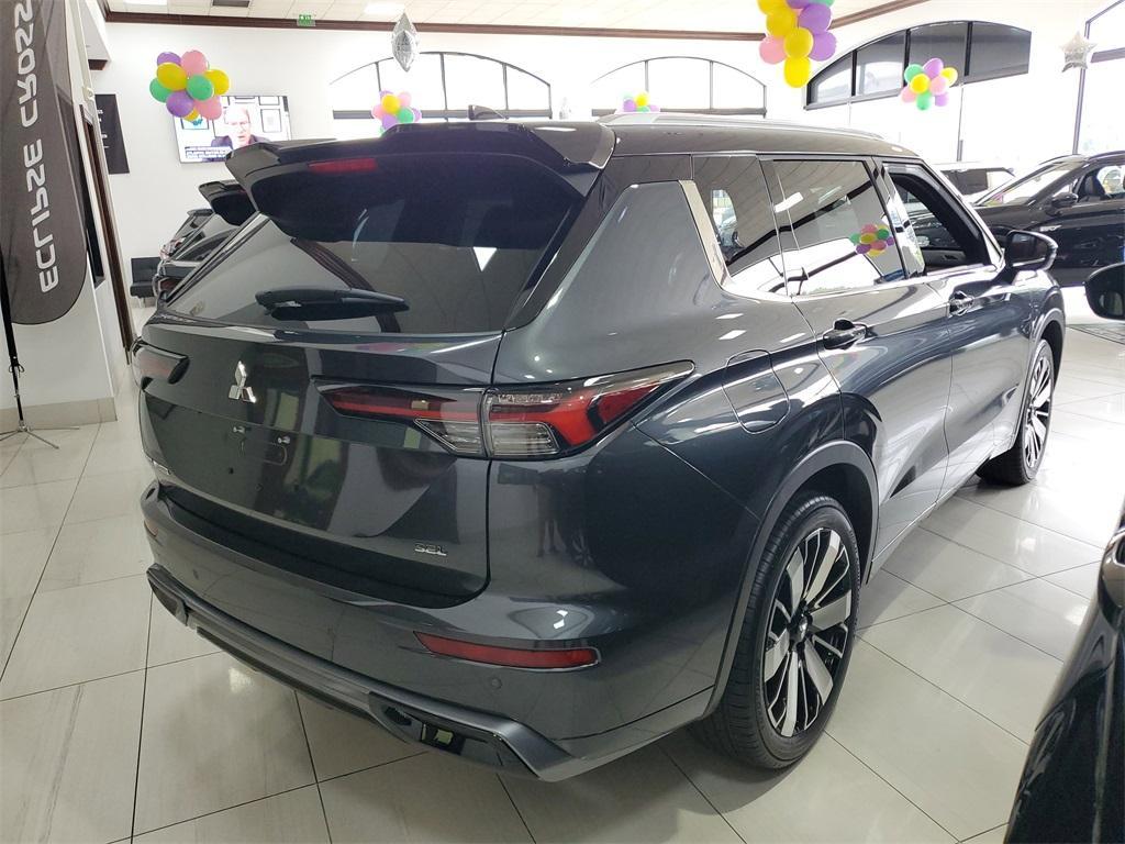 new 2025 Mitsubishi Outlander car, priced at $38,997