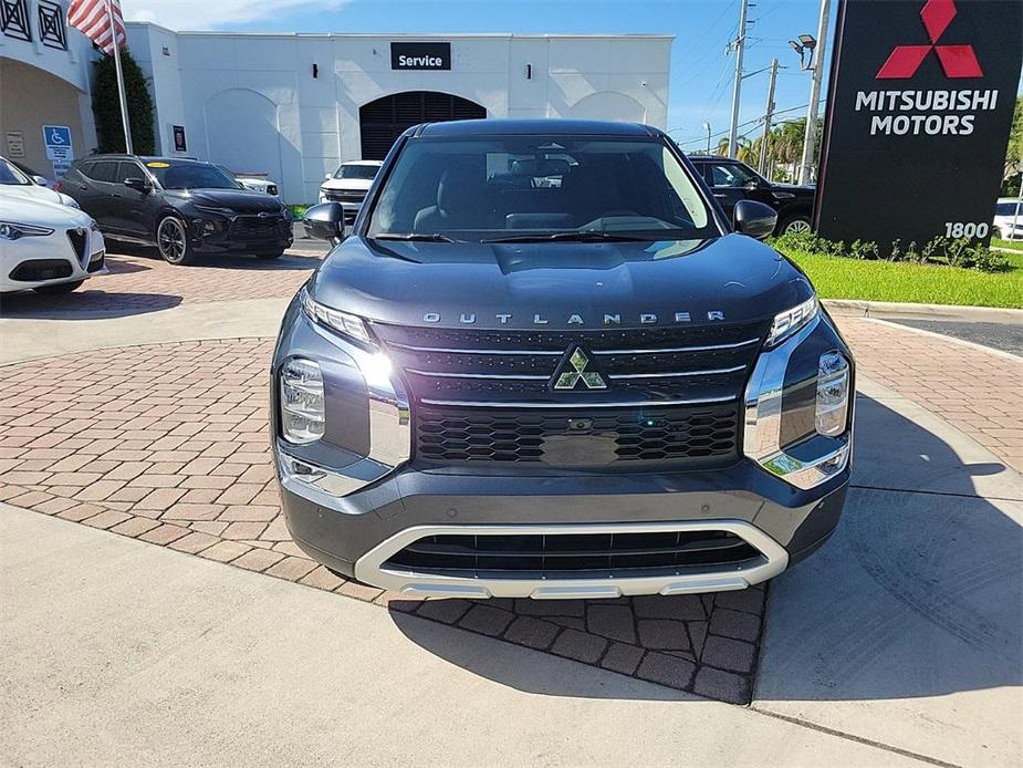 new 2024 Mitsubishi Outlander car, priced at $23,997