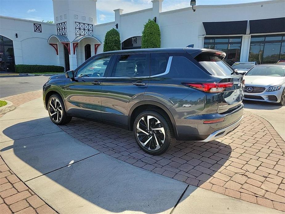 new 2024 Mitsubishi Outlander car, priced at $23,997