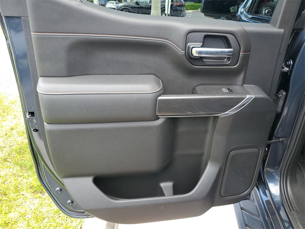 used 2022 GMC Sierra 1500 Limited car, priced at $42,997