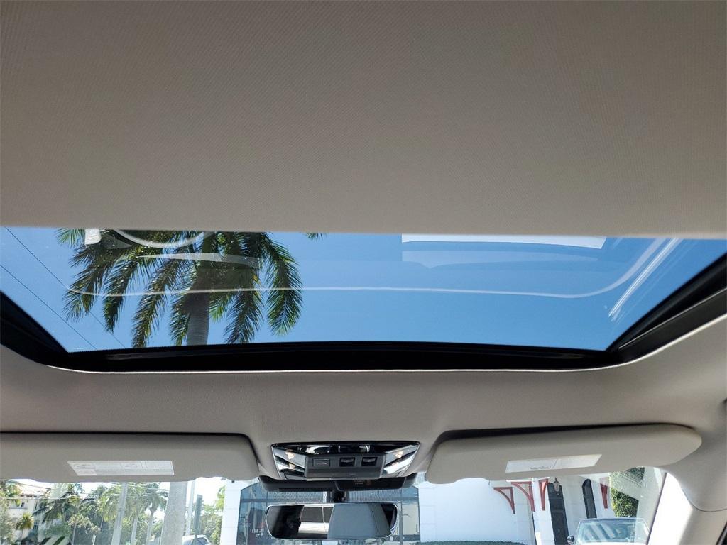 new 2025 Mitsubishi Outlander car, priced at $28,199