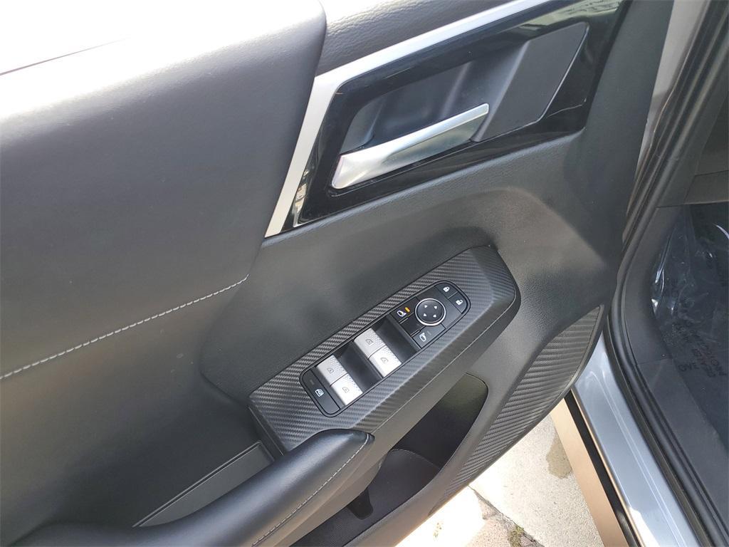 used 2022 Mitsubishi Outlander car, priced at $20,999