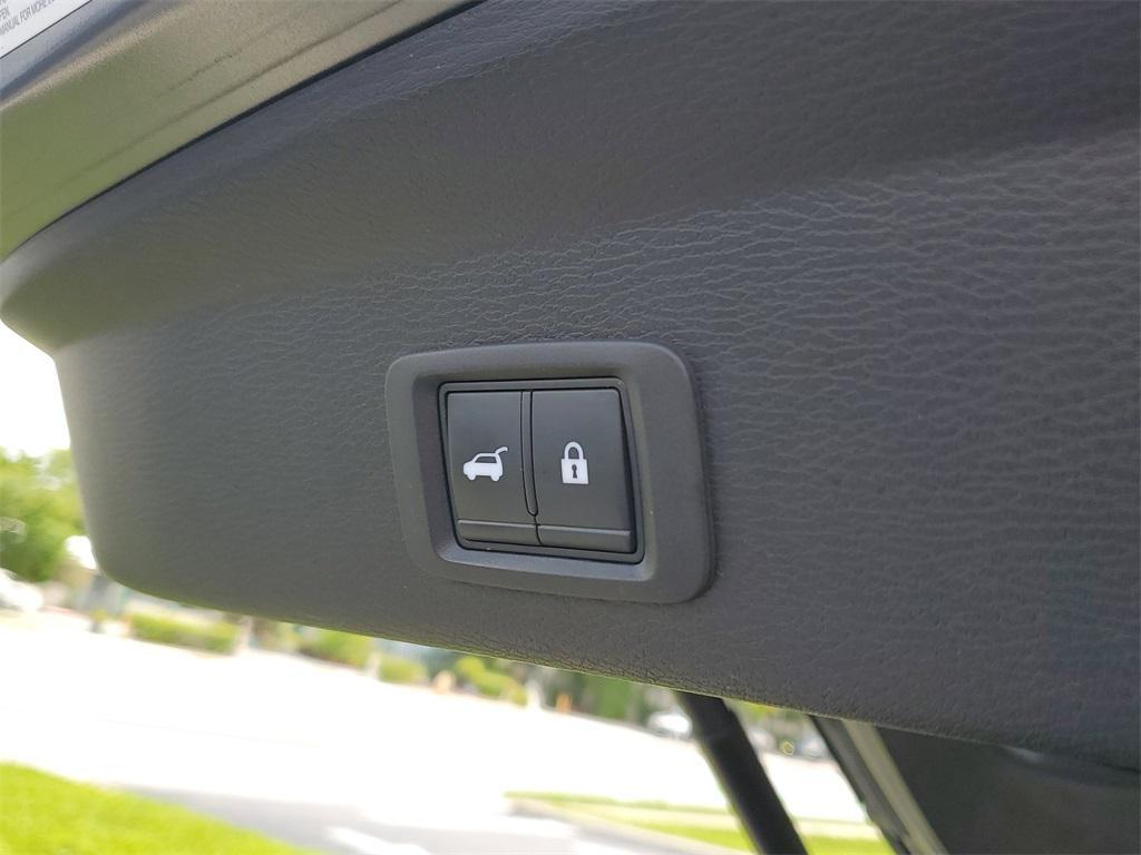 used 2022 Mitsubishi Outlander car, priced at $20,999
