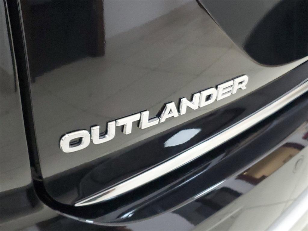 new 2025 Mitsubishi Outlander PHEV car, priced at $47,997