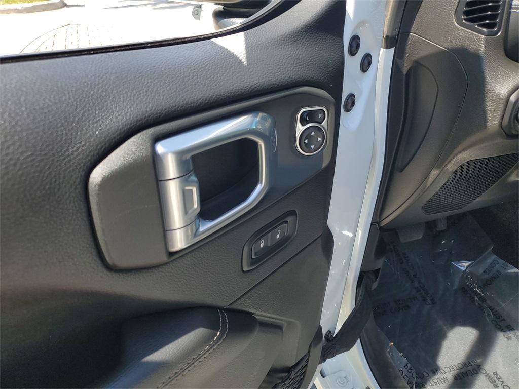 used 2022 Jeep Gladiator car, priced at $34,950