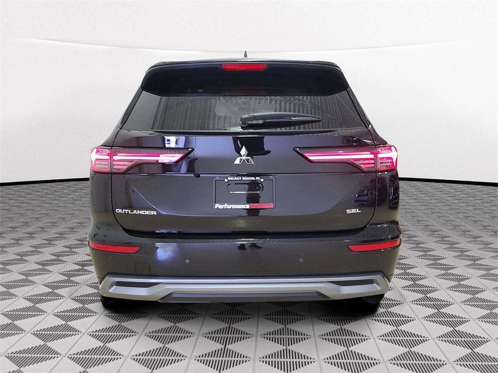 new 2025 Mitsubishi Outlander car, priced at $29,895