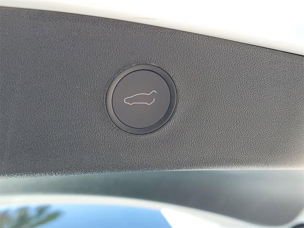 used 2021 Tesla Model 3 car, priced at $20,899