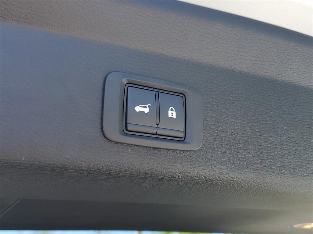 new 2025 Mitsubishi Outlander PHEV car, priced at $37,395