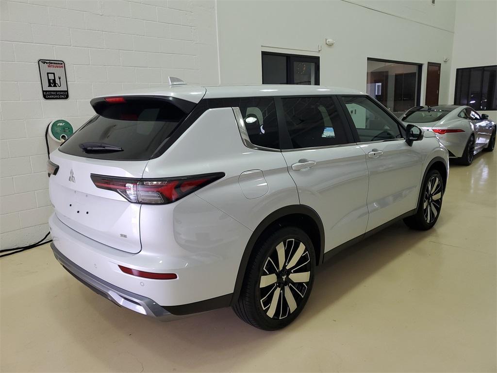 new 2025 Mitsubishi Outlander car, priced at $36,893