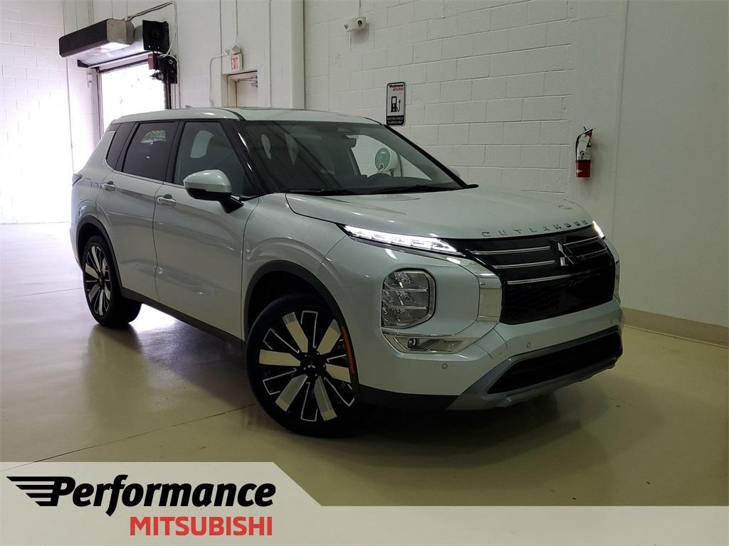 new 2025 Mitsubishi Outlander car, priced at $36,893