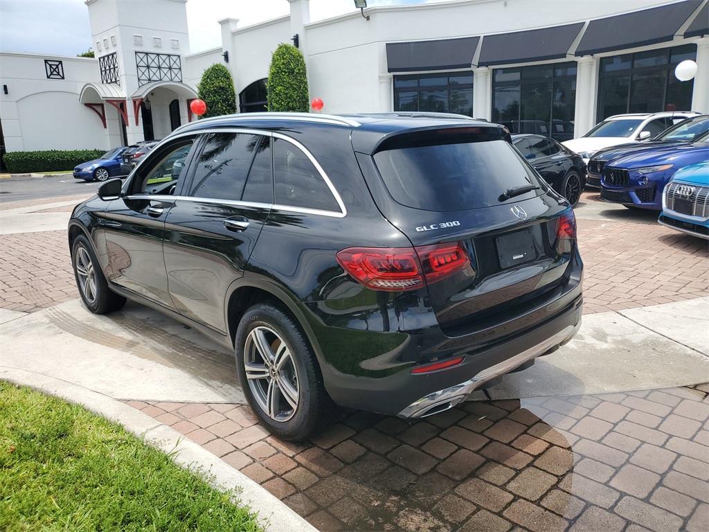 used 2020 Mercedes-Benz GLC 300 car, priced at $21,495