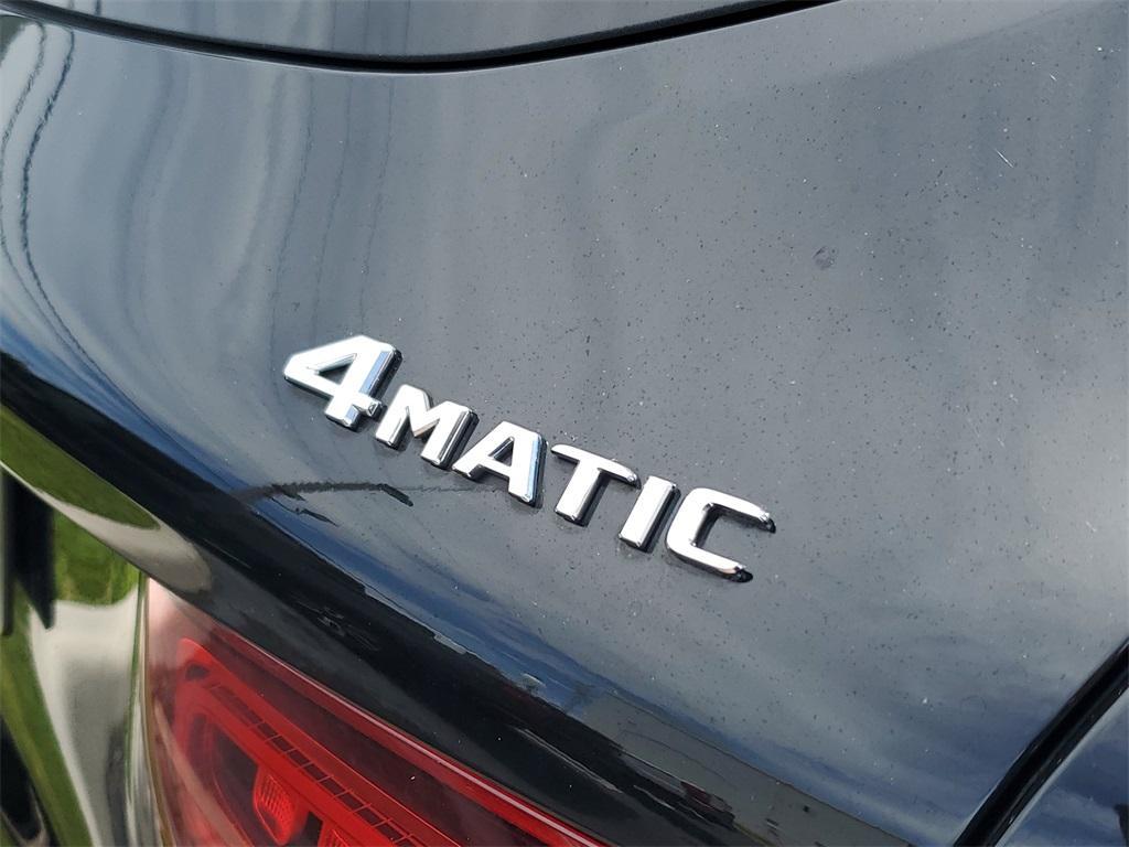 used 2020 Mercedes-Benz GLC 300 car, priced at $21,495