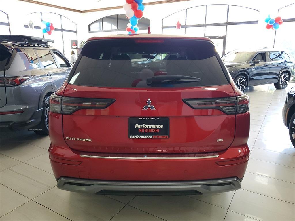 new 2025 Mitsubishi Outlander car, priced at $27,995
