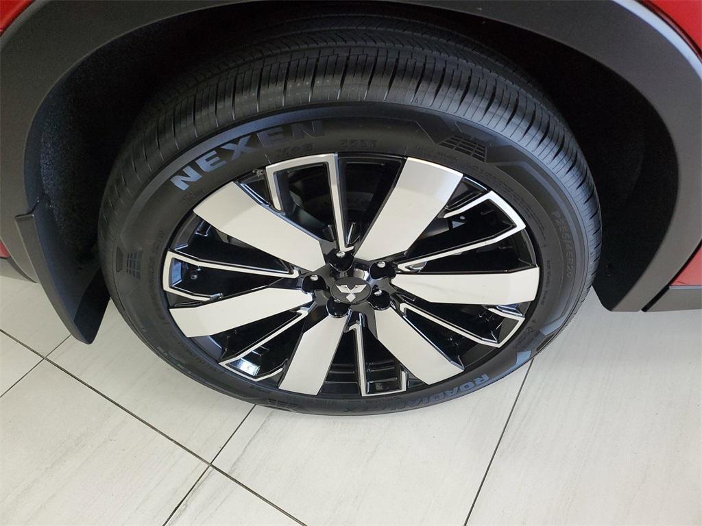 new 2025 Mitsubishi Outlander car, priced at $27,995